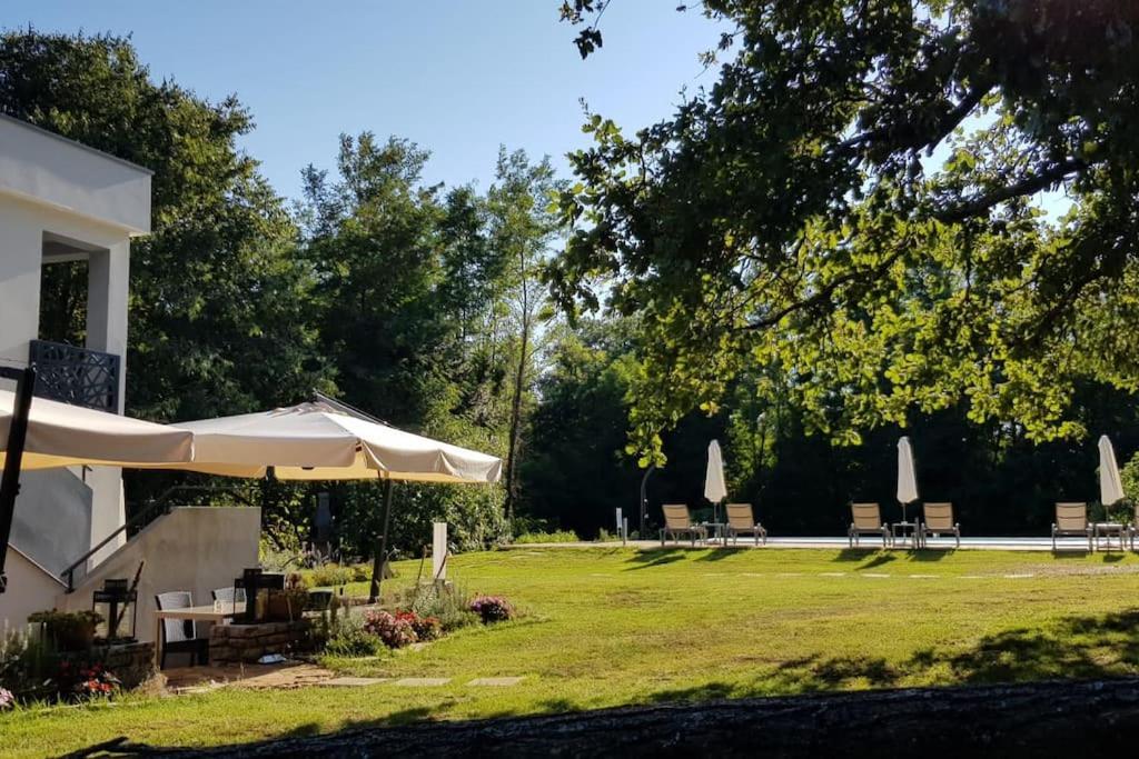 Luxury Villa Cetiri Hrasta Pićan Buitenkant foto
